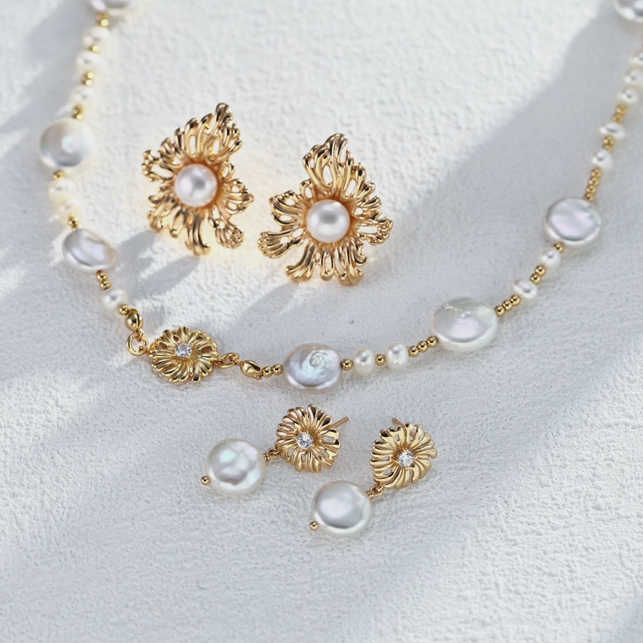 925 Sterling Silver Natural Pearl and Cubic Zirconia Necklace