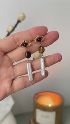 925 Sterling Silver Tiger’s Eye, Freshwater Pearl and Black Agate Earrings product video E01058-2_影片_1