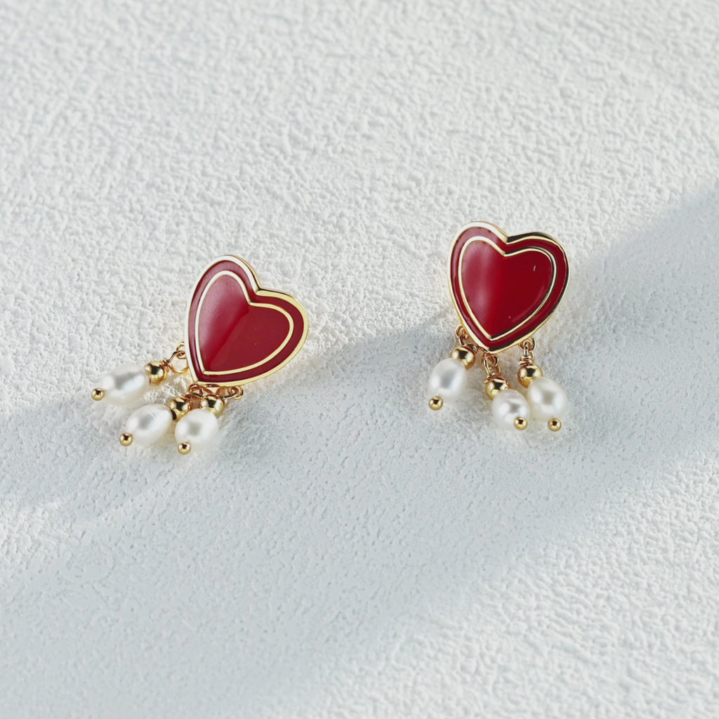 925 Sterling Silver Heart Drip Glaze and Freshwater Pearl Earrings product video E01285-2_影片_1