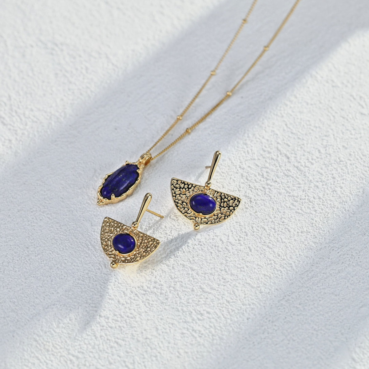 925 Sterling Silver Lapis Lazuli Earrings product video E01102-2_影片_1
