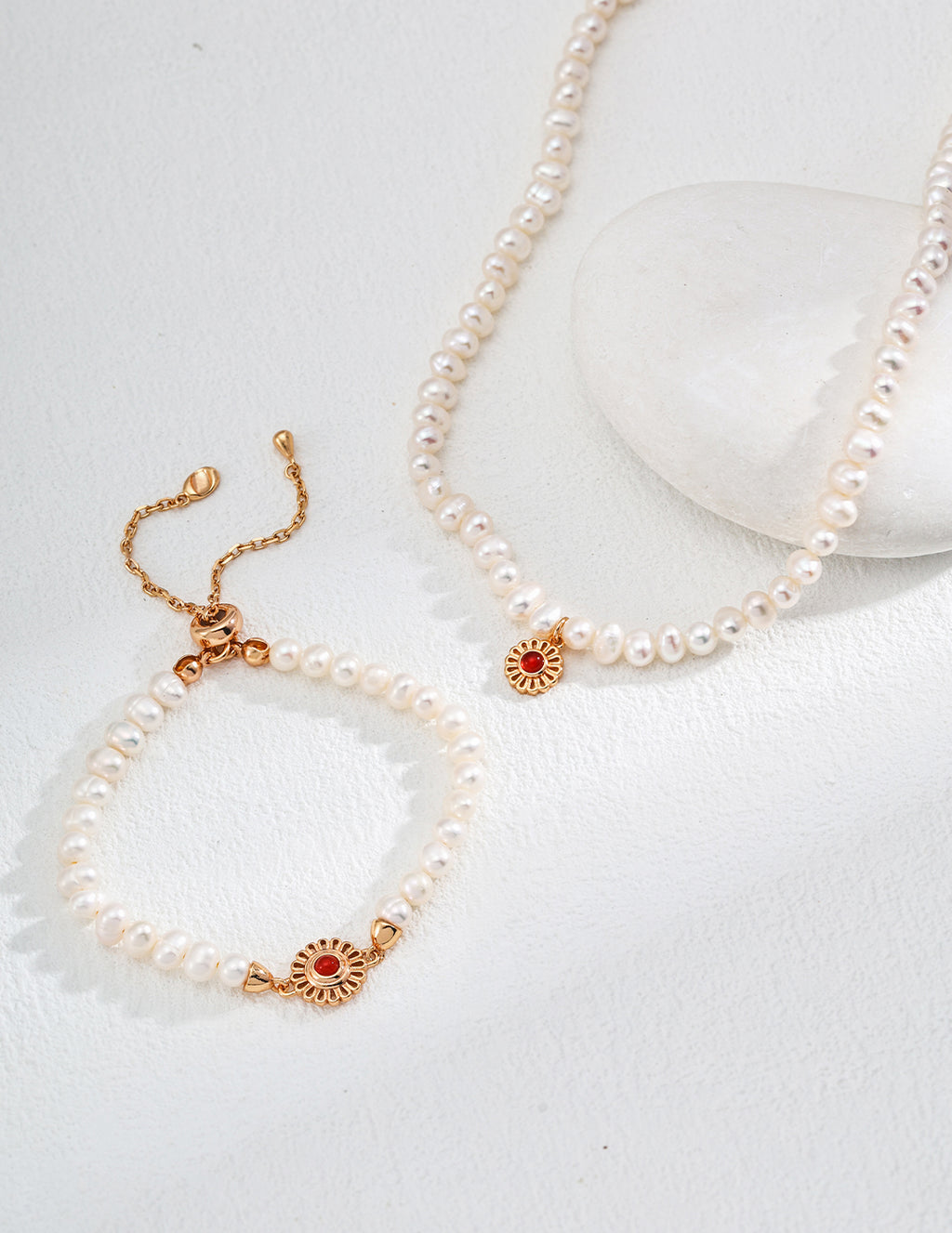 925 Sterling Silver Pearl and Agate Adjustable Bracelet